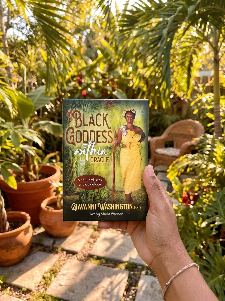 Black Goddess Within Oracle: A 44-Card Deck and Guidebook — photo 2