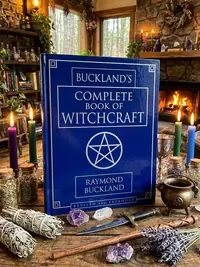 Buckland's Complete Book of Witchcraft Buckland, Raymond — photo 1