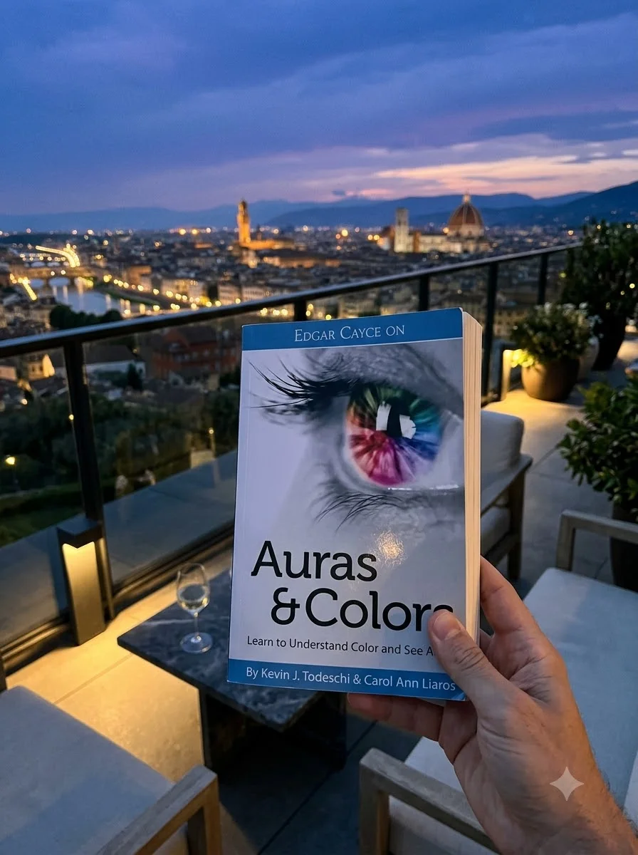 Edgar Cayce on Auras & Colors: Learn to Understand Color and See Auras — photo 2