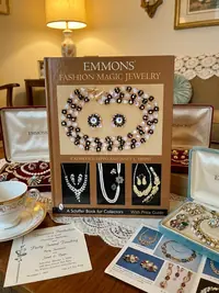 Emmons(r) Fashion Magic Jewelry Dippo, Cathryn — photo 1