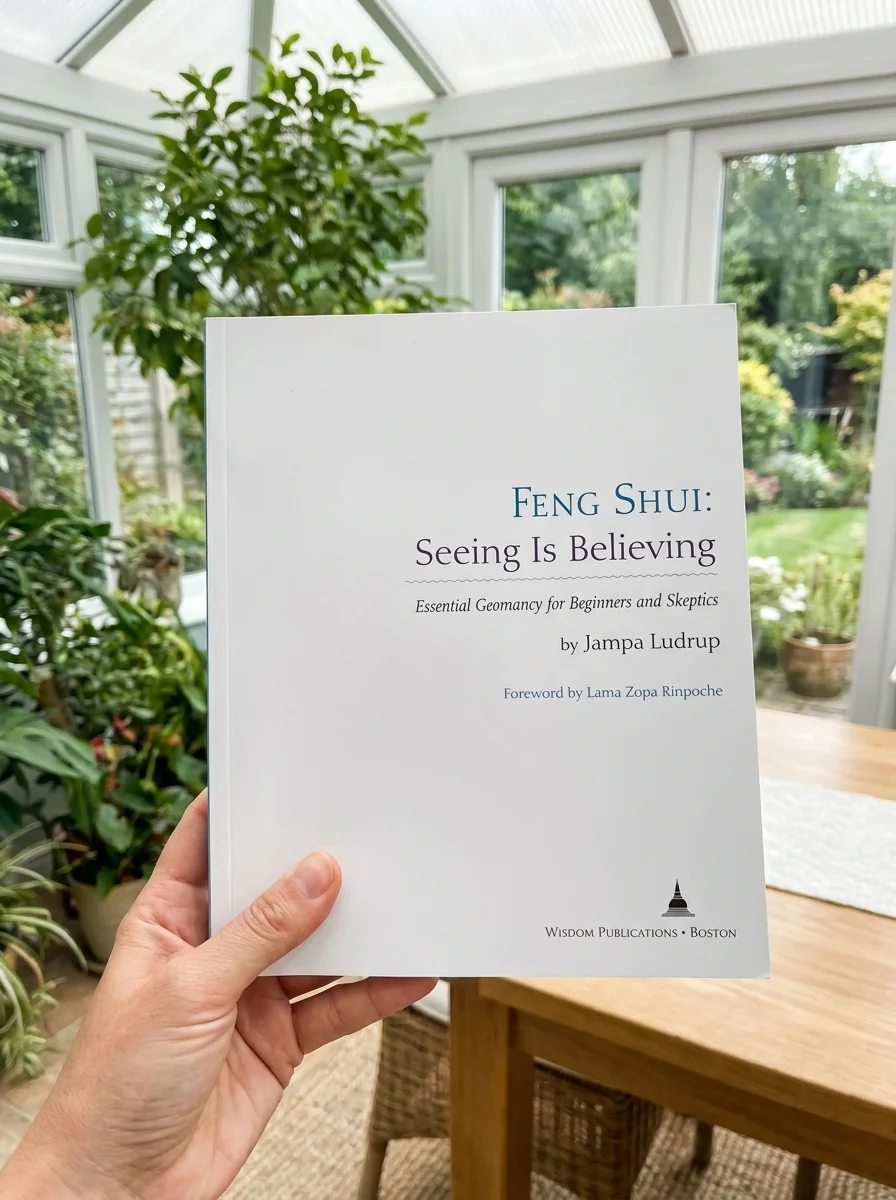 Feng Shui: Seeing Is Believing: Essential Geomancy for Beginners and Skeptics — photo 2