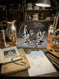 Georg Jensen: 20th Century Designs Drucker, Preface By Janet — photo 1