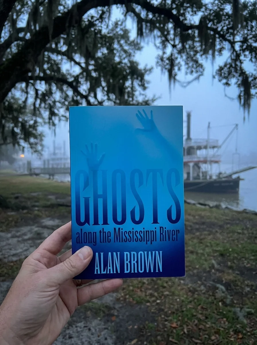 Ghosts Along the Mississippi River — photo 2