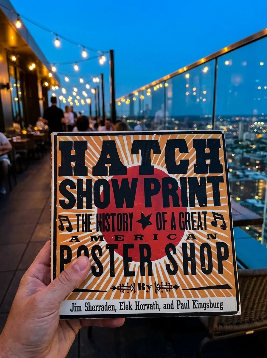 Hatch Show Print: The History of a Great American Poster Shop [With Collector's Edition] — photo 2