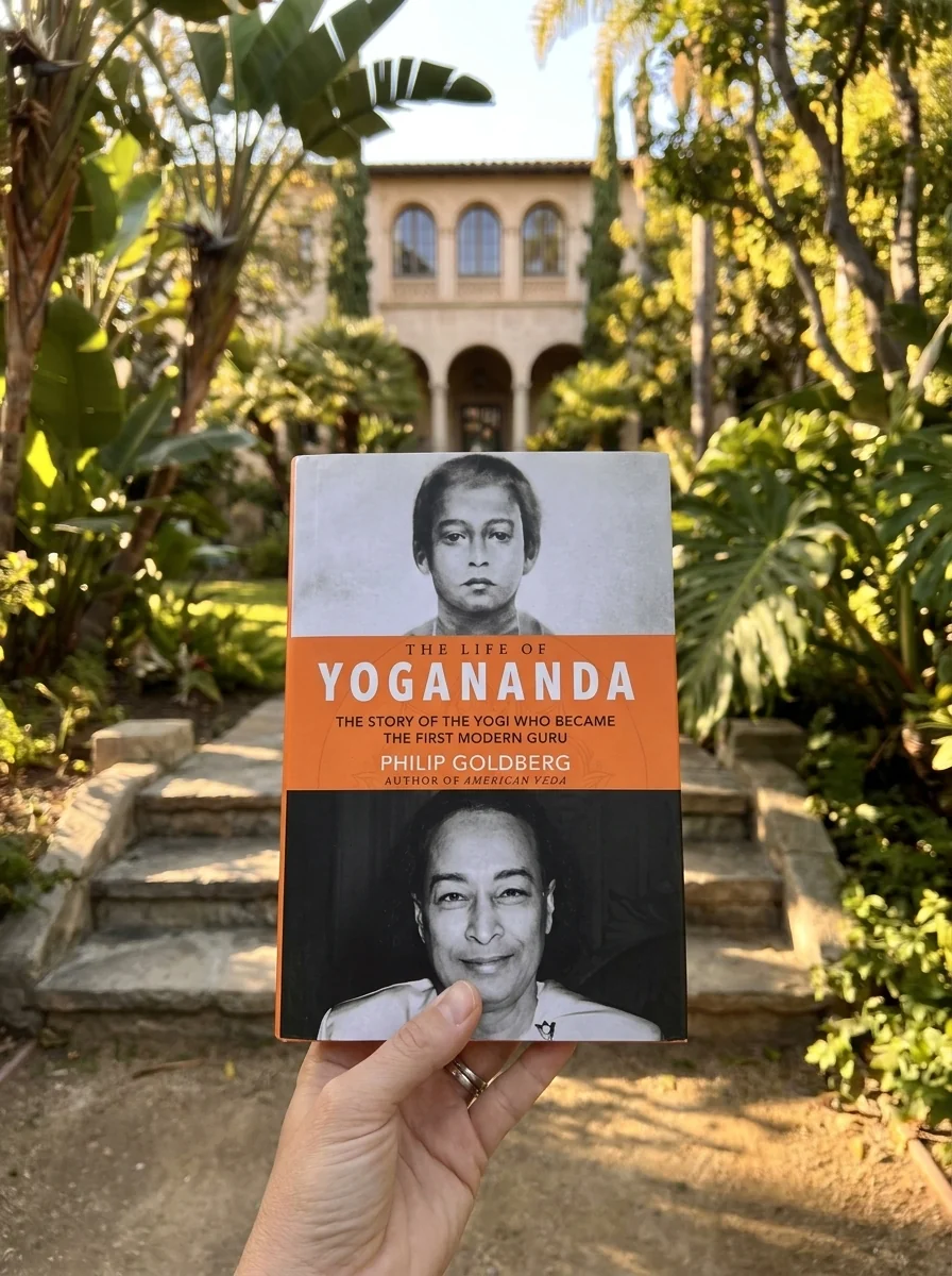 Life of Yogananda: The Story of the Yogi Who Became the First Modern Guru — photo 2