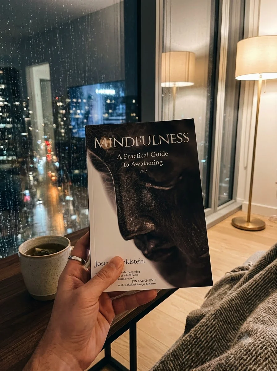 Mindfulness: A Practical Guide to Awakening — photo 2