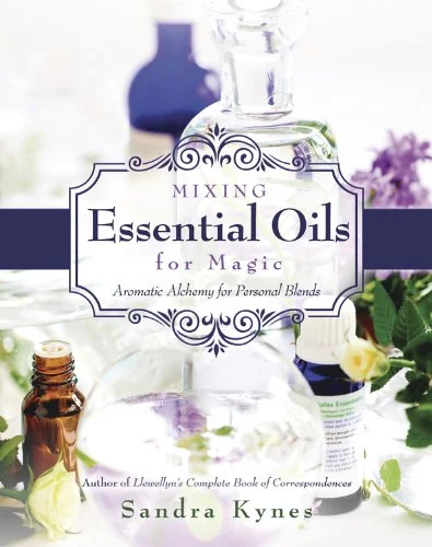Mixing Essential Oils for Magic: Aromatic Alchemy for Personal Blends — photo 3