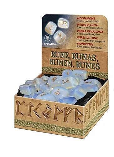 Moonstone Runes Lo Scarabeo