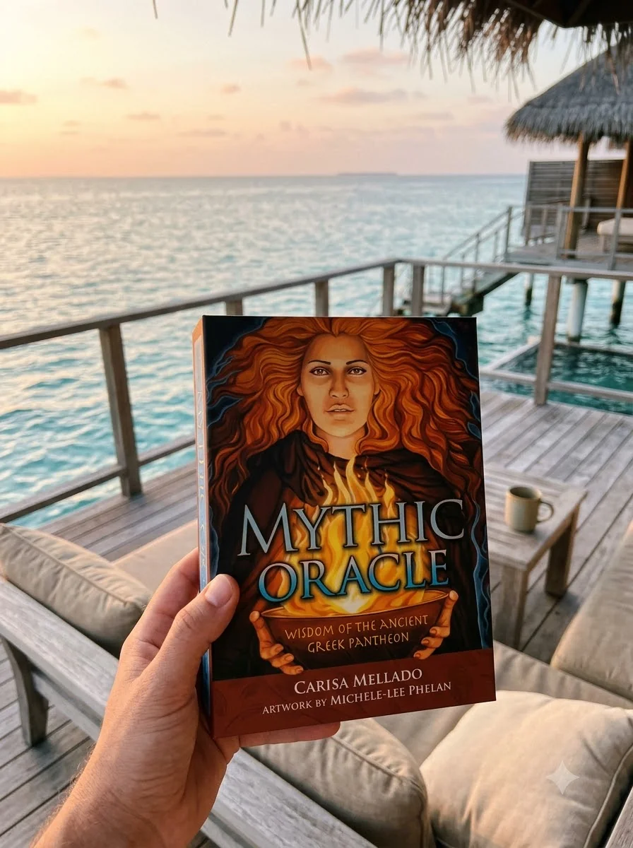 Mythic Oracle: Wisdom of the Ancient Greek Pantheon [With Guidebook] — photo 2