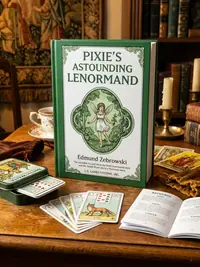 Pixie's Astounding Lenormand — photo 1