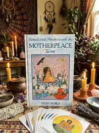 Rituals and Practices with the Motherpeace Tarot — photo 1