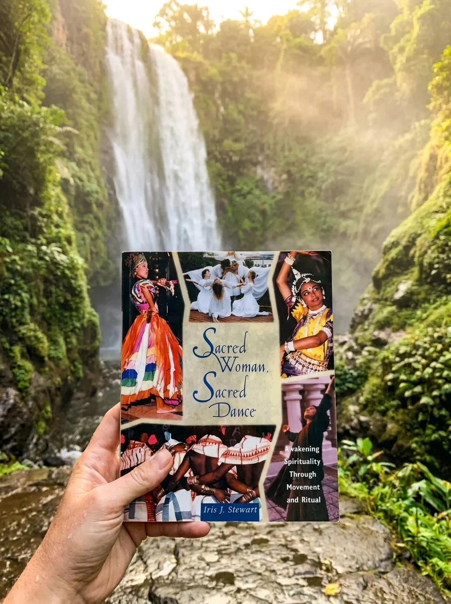 Sacred Woman, Sacred Dance: Awakening Spirituality Through Movement and Ritual — photo 2