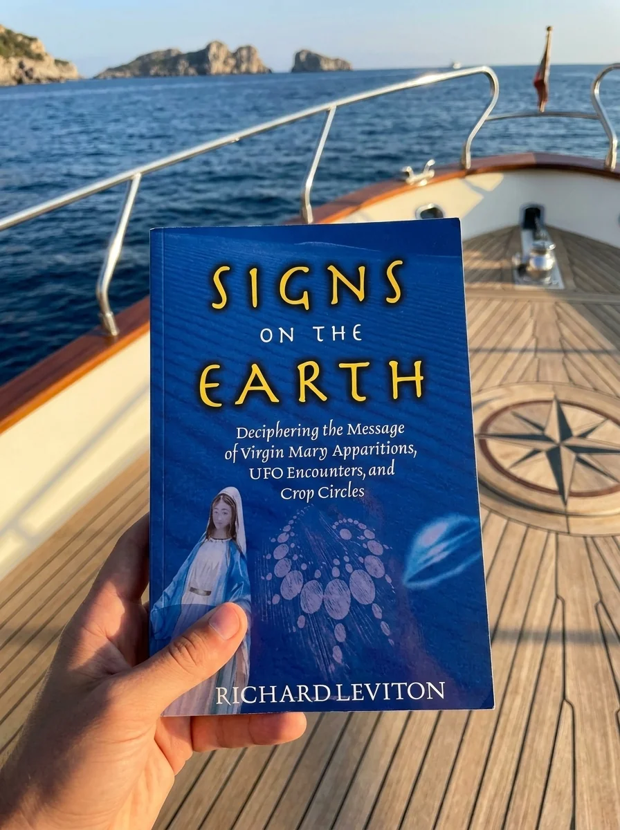 Signs on the Earth: Deciphering the Message of Virgin Mary Apparitions, UFO Encounters, and Crop Circles — photo 2