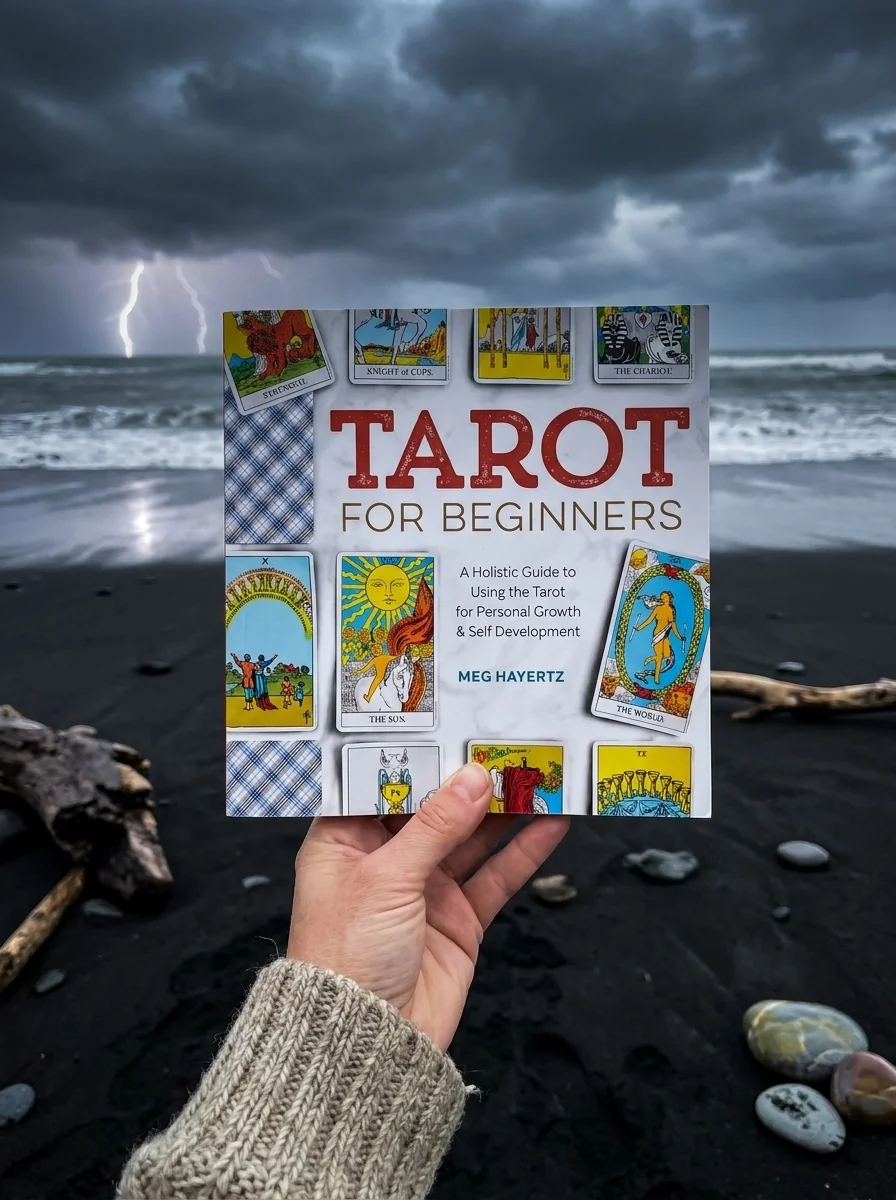 Tarot for Beginners: A Holistic Guide to Using the Tarot for Personal Growth and Self Development — photo 2