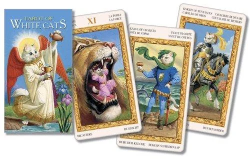 Tarot of White Cats Lo Scarabeo