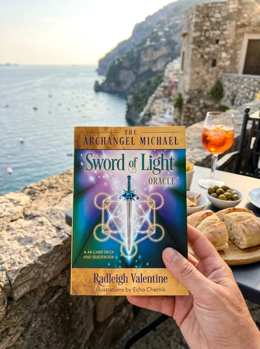 The Archangel Michael Sword of Light Oracle: A 44-Card Deck and Guidebook — photo 2