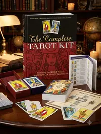 The Complete Tarot Kit: Everything a Beginner Needs to Start Their Journey with Tarot — photo 1