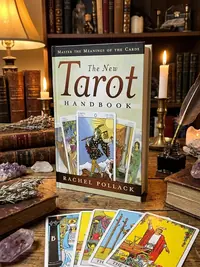 The New Tarot Handbook: Master the Meanings of the Cards — photo 1