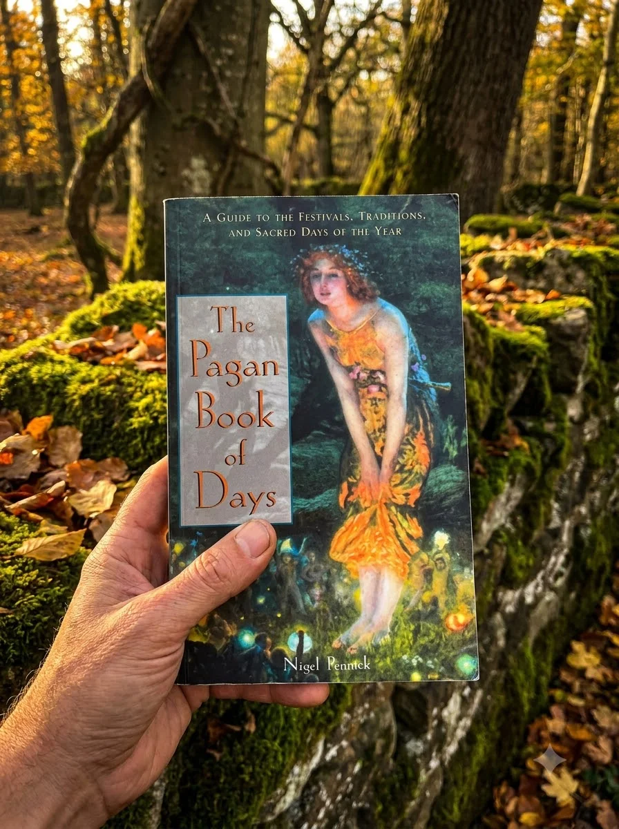 The Pagan Book of Days: A Guide to the Festivals, Traditions, and Sacred Days of the Year (Rev) — photo 2