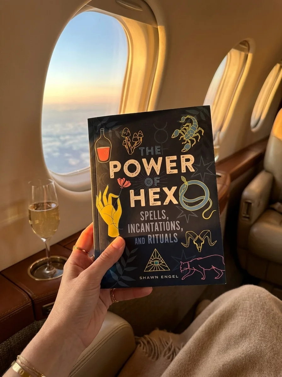 The Power of Hex: Spells, Incantations, and Rituals — photo 2