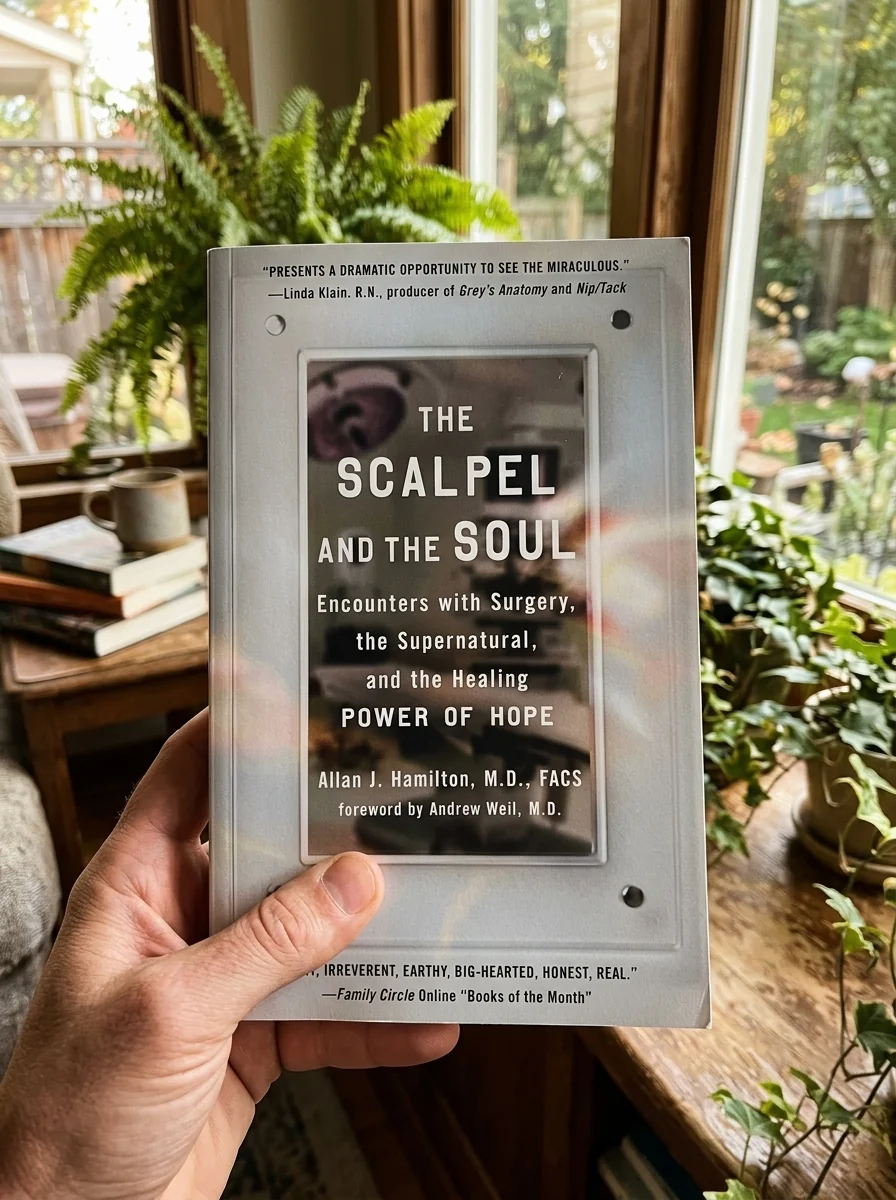 The Scalpel and the Soul: Encounters with Surgery, the Supernatural, and the Healing Power of Hope — photo 2
