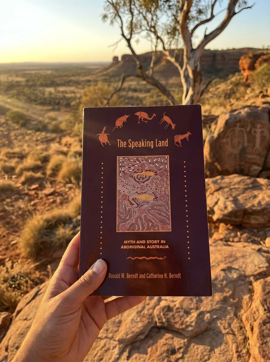 The Speaking Land: Myth and Story in Aboriginal Australia (US) — photo 2