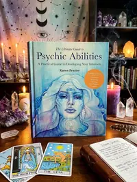 The Ultimate Guide to Psychic Abilities: A Practical Guide to Developing Your Intuition Frazier, Karen — photo 1