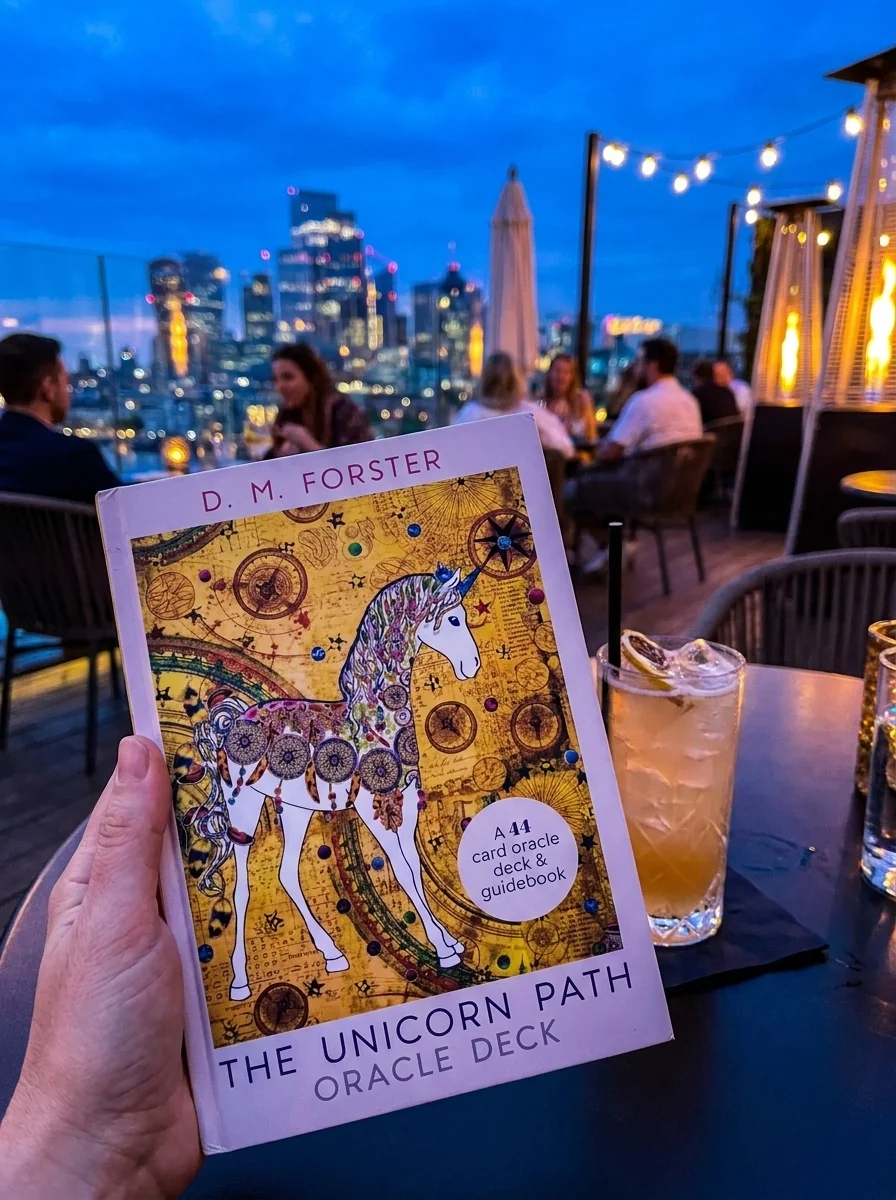 The Unicorn Path Oracle Deck: A 44-Card Deck and Guidebook — photo 2