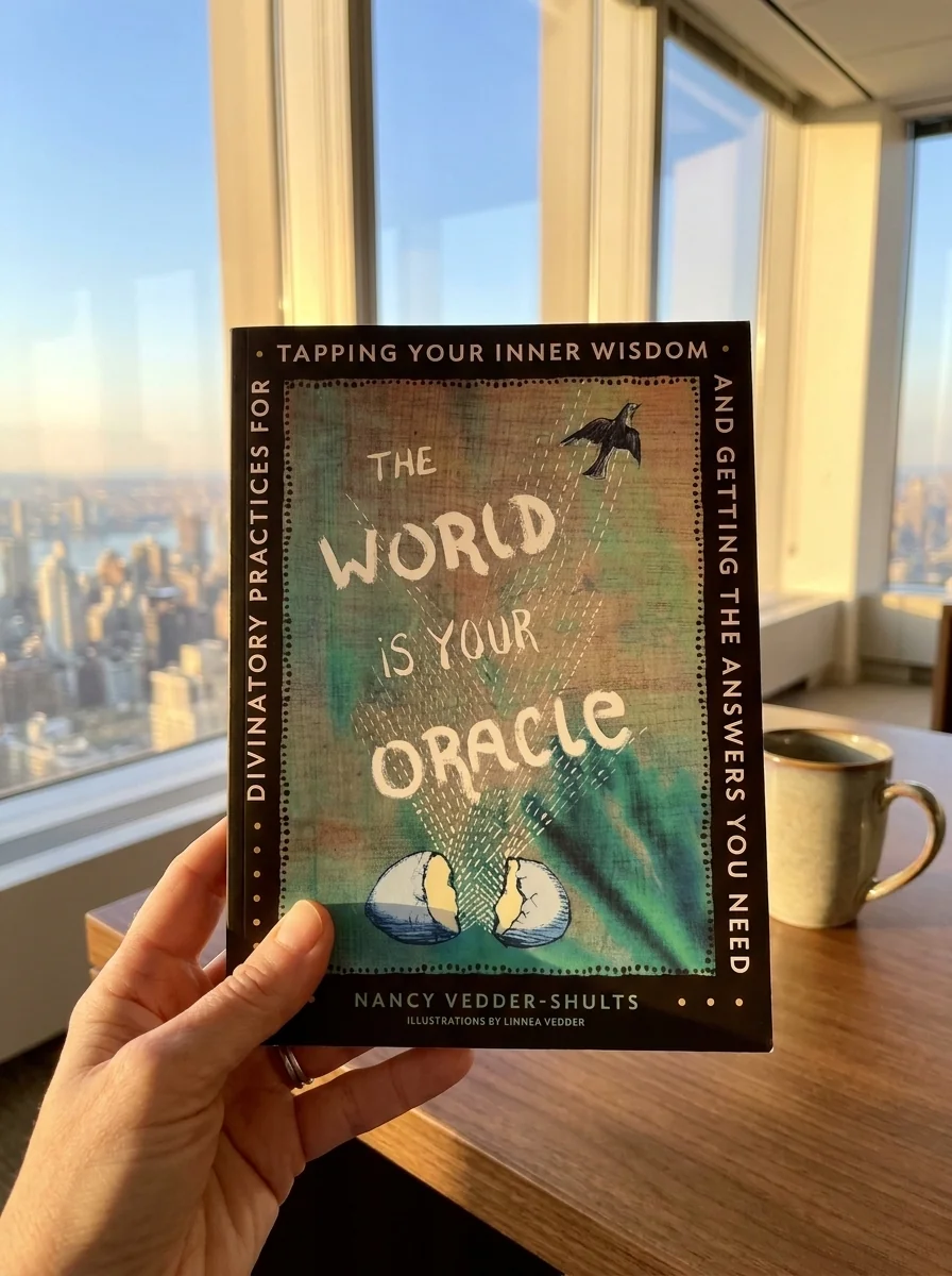 The World Is Your Oracle: Divinatory Practices for Tapping Your Inner Wisdom and Getting the Answers You Need — photo 2