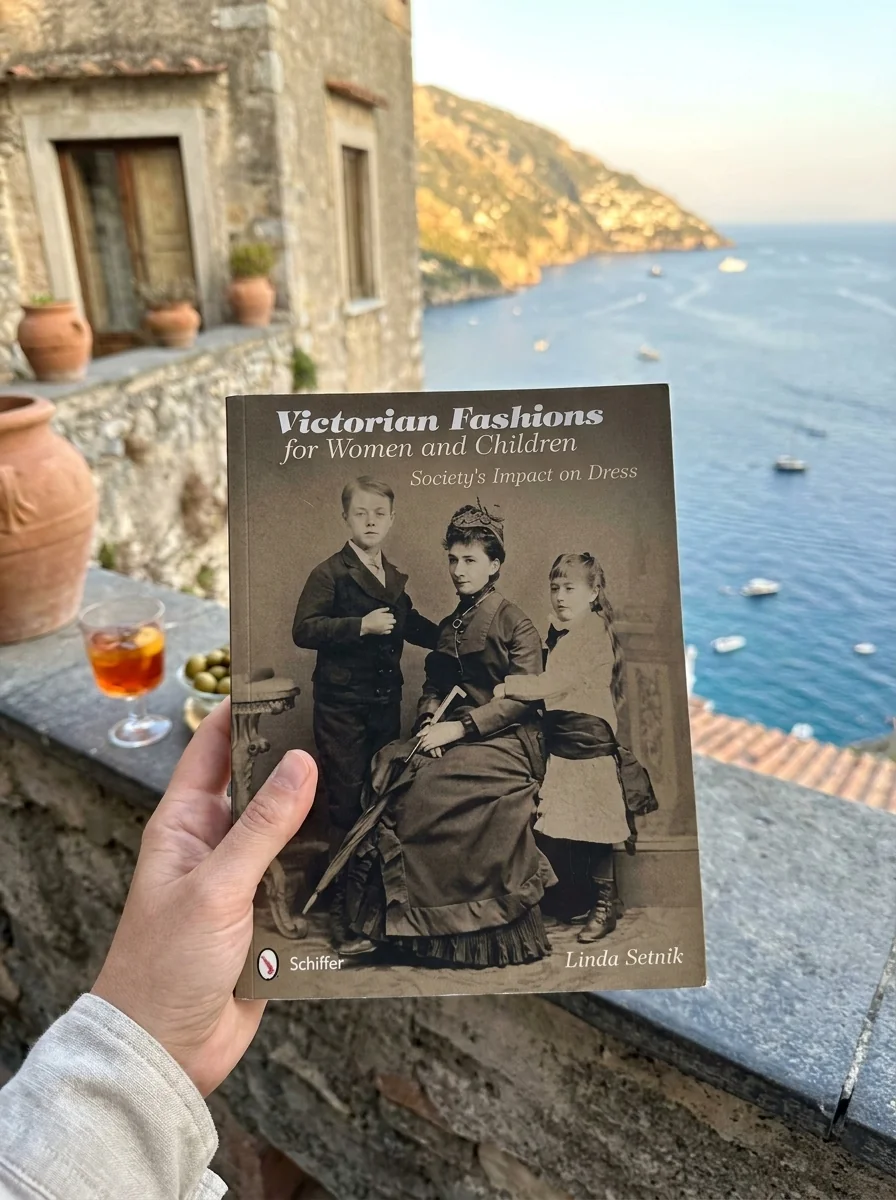 Victorian Fashions for Women and Children: Society's Impact on Dress — photo 2