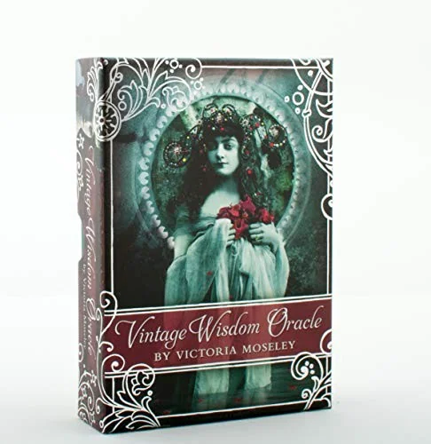 Vintage Wisdom Oracle — photo 3
