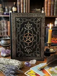Witchcraft for Beginners: A Practical 2-in-1 Book of Shadows & Grimoire for the New Witch — photo 1